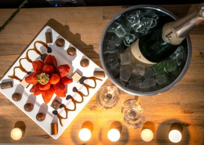 Deluxe Room with Patio/Balcony, Breakfast included