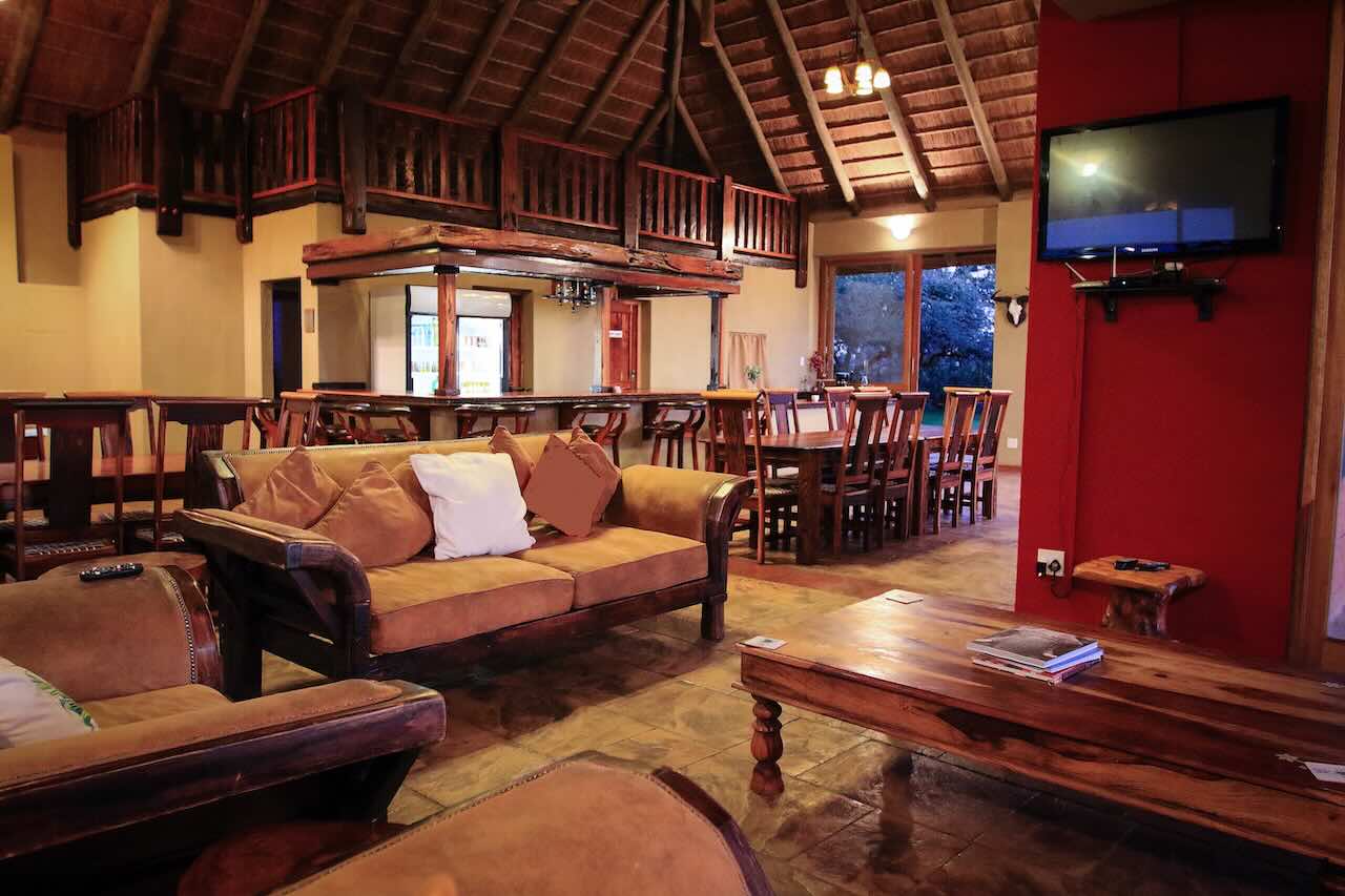 Sunset Lodge - Broadwater River Resort & Retreat