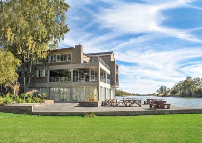 Broadwater River Resort & Nature Retreat - Family Room