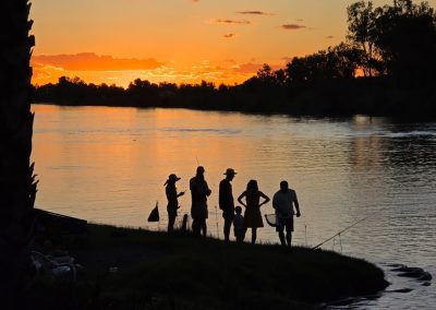 Broadwater River Resort & Nature Retreat - Family Room