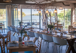 Pont Restaurant - Inside
